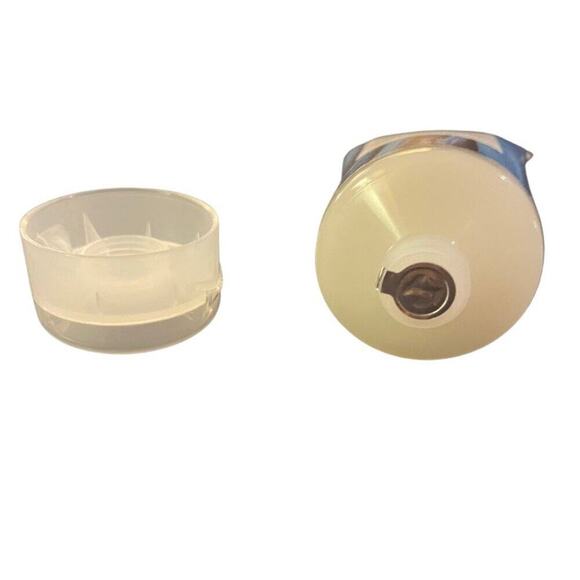 R+Co Velvet Curtain Cotton Touch Texture Balm - Picture 3 of 9